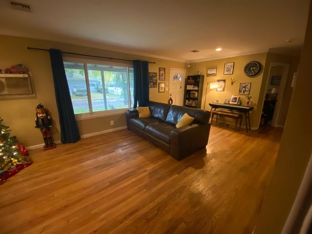 1602 Del Monte Ave, Modesto, CA 95350