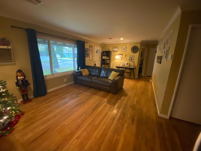 1602 Del Monte Ave, Modesto, CA 95350