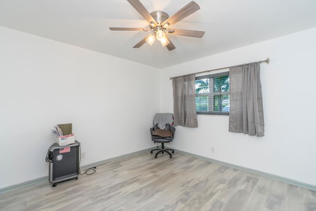 2600 NE 1st Lane 104, Boynton Beach, FL 33435