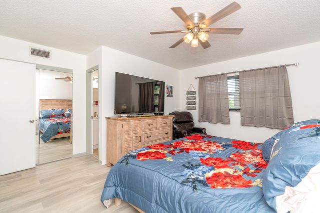 2600 NE 1st Lane 104, Boynton Beach, FL 33435