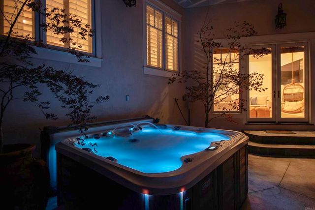 27567 W Shore Road, Lake Arrowhead, CA 92352