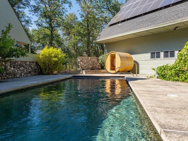 15745 Montgomery Ranch Road, Redding, CA 96001