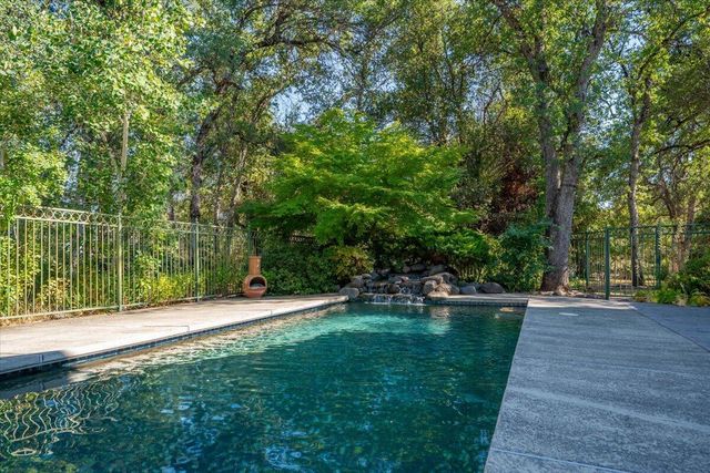 15745 Montgomery Ranch Road, Redding, CA 96001