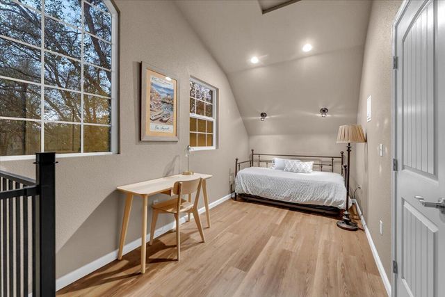 15745 Montgomery Ranch Road, Redding, CA 96001