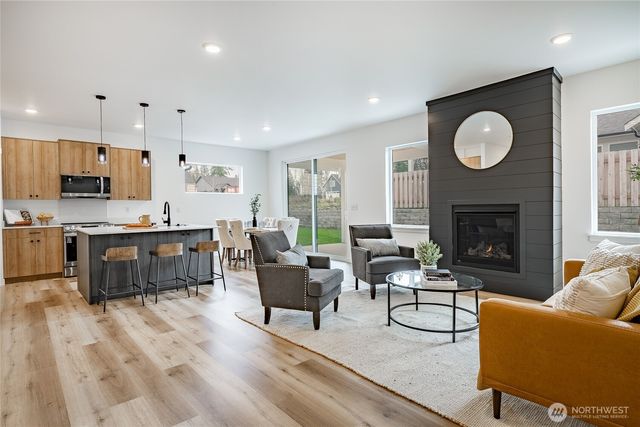 2883 Oleander Lane, Blaine, WA 98230