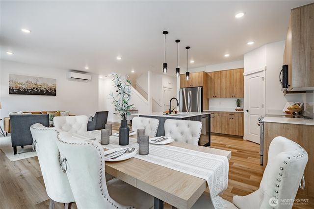 2883 Oleander Lane, Blaine, WA 98230