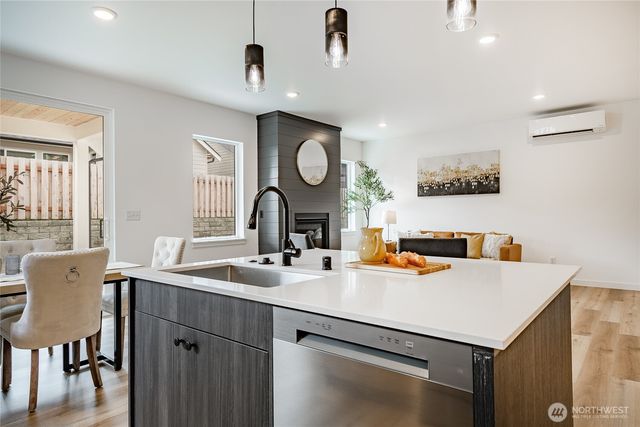 2883 Oleander Lane, Blaine, WA 98230