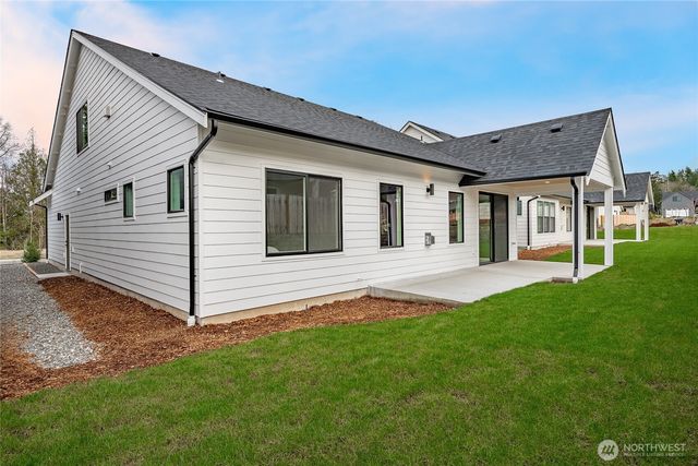 2883 Oleander Lane, Blaine, WA 98230