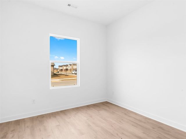 435 S Neon Avenue, Fayetteville, AR 72704