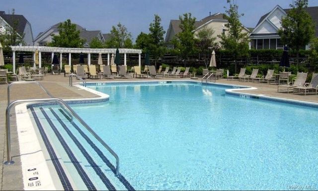 11 Ovation Place, Eastport, NY 11941