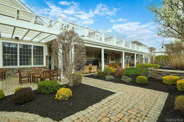 11 Ovation Place, Eastport, NY 11941