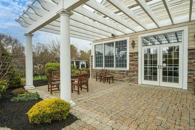 11 Ovation Place, Eastport, NY 11941