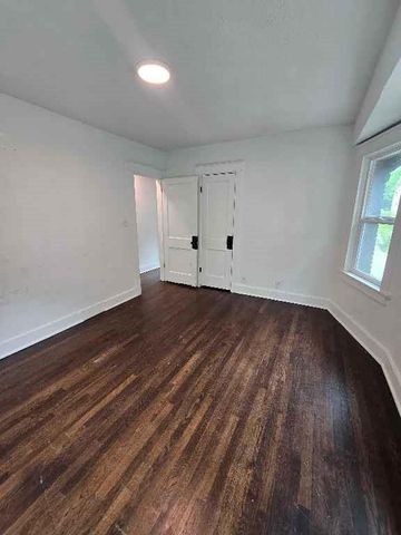 4314 Wayne Avenue, Kansas City, MO 64110