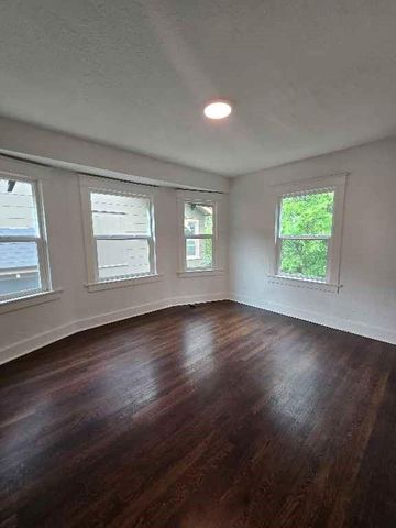 4314 Wayne Avenue, Kansas City, MO 64110