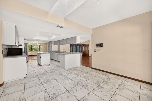 6520 W CANDIER COURT, Dunnellon, FL 34433