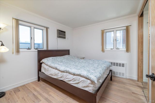 21 Soloff Boulevard, Inwood, NY 11096