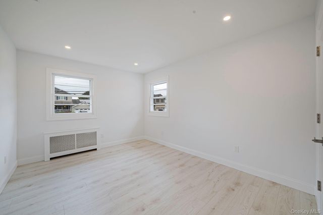 827 Aberdeen Road, Bay Shore, NY 11706