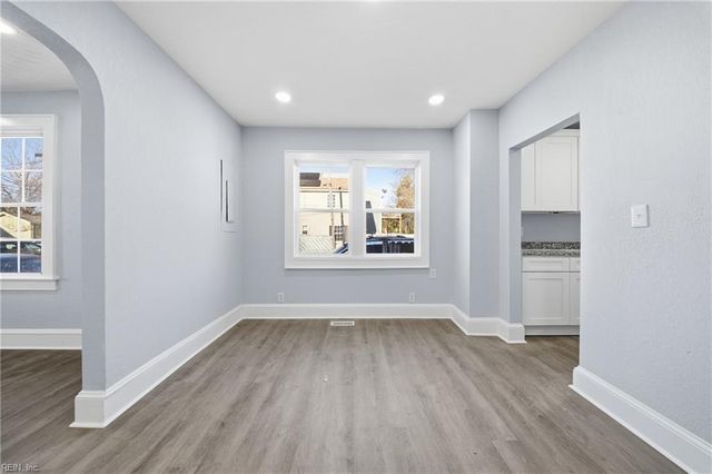 2300 Courtney AVE, Norfolk, VA 23504