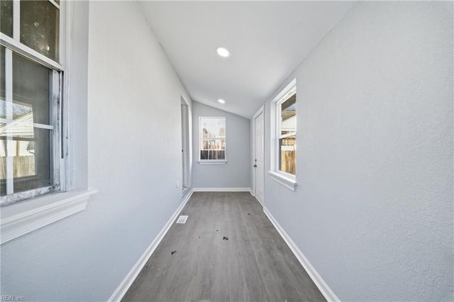 2300 Courtney AVE, Norfolk, VA 23504