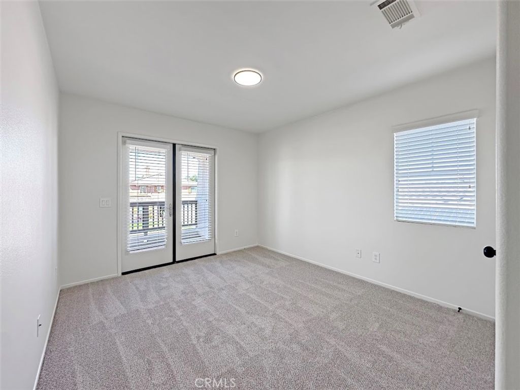 Image 15 of property listing at 35610 Denver, Winchester, CA 92596