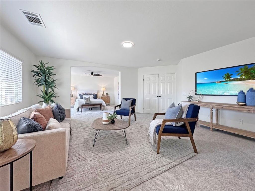 Image 19 of property listing at 35610 Denver, Winchester, CA 92596