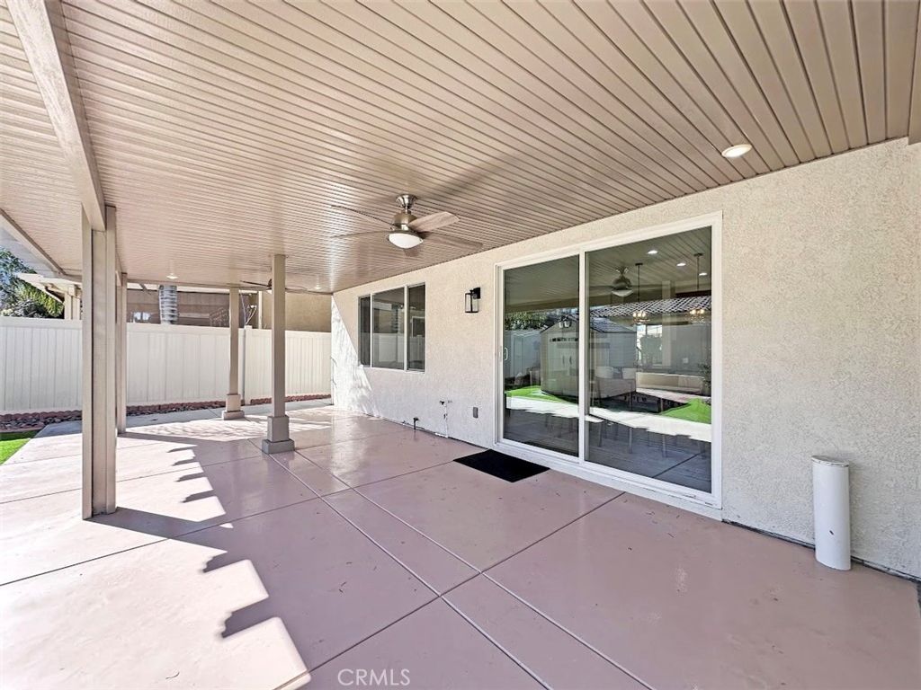 Image 29 of property listing at 35610 Denver, Winchester, CA 92596