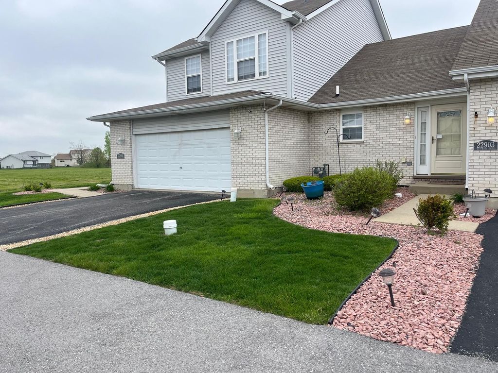 22901 Westwind Drive, Richton Park, IL 60471
