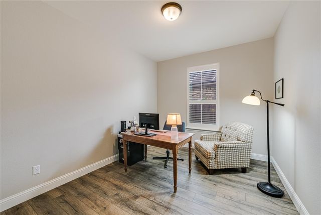 1008 Estes PARK, Taylor, TX 76574
