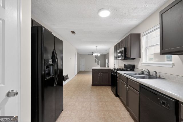 6843 Hill Creek Cove, Lithonia, GA 30058