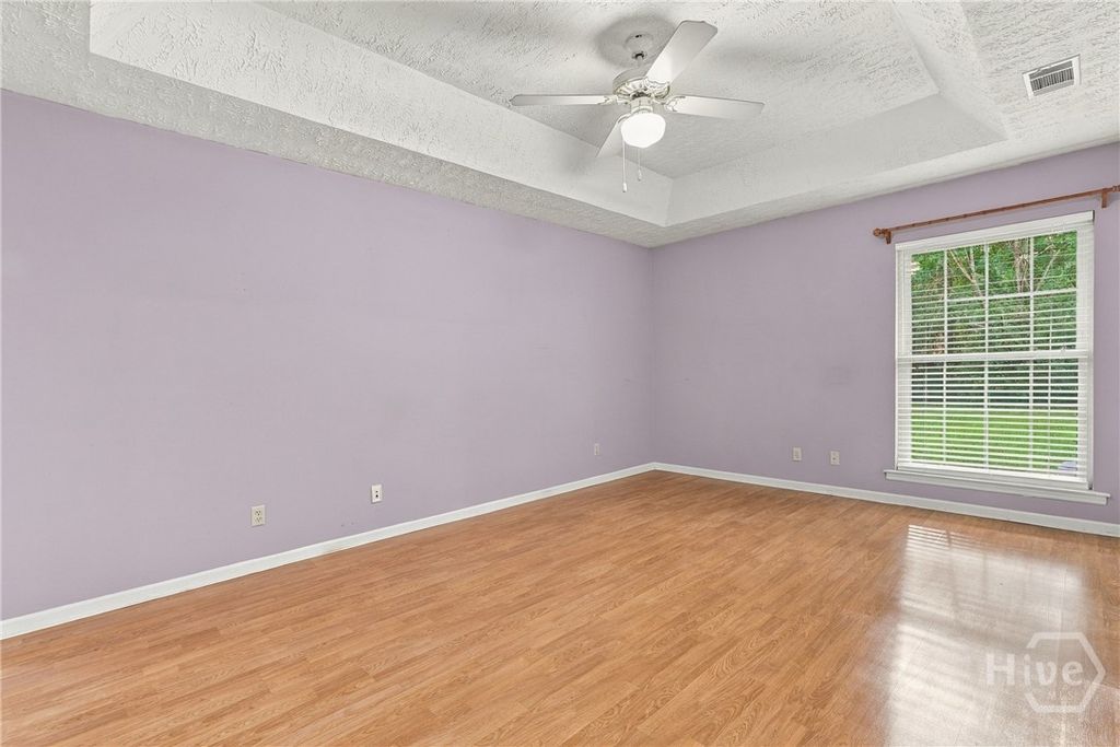 Image 20 of property listing at 228 Davis Road, Richmond Hill, GA 31324
