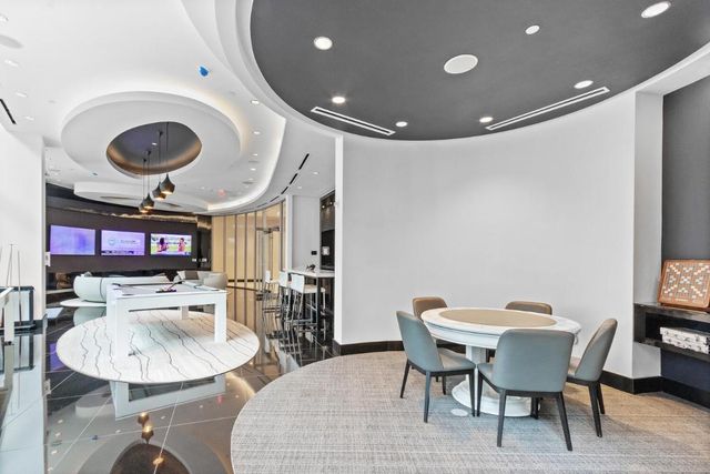 851 NE 1st Avenue 306, Miami, FL 33132