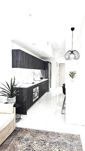 851 NE 1st Avenue 306, Miami, FL 33132