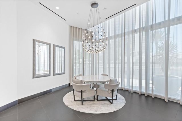 851 NE 1st Avenue 306, Miami, FL 33132