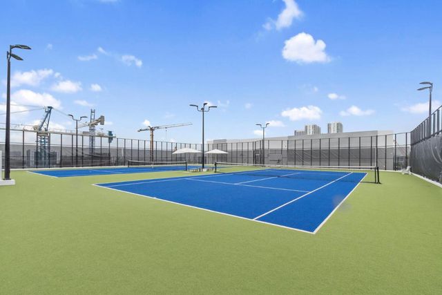 851 NE 1st Avenue 306, Miami, FL 33132