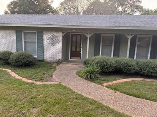 2020 Cathedral Way, Mobile, AL 36695