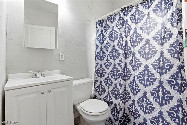 4025 E 144th Street, Cleveland, OH 44128