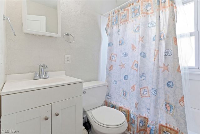 4025 E 144th Street, Cleveland, OH 44128