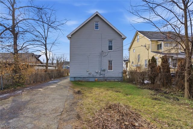 4025 E 144th Street, Cleveland, OH 44128