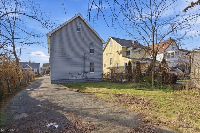 4025 E 144th Street, Cleveland, OH 44128
