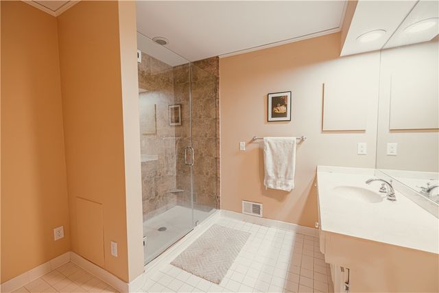 44 East Boulevard, Rochester, NY 14610