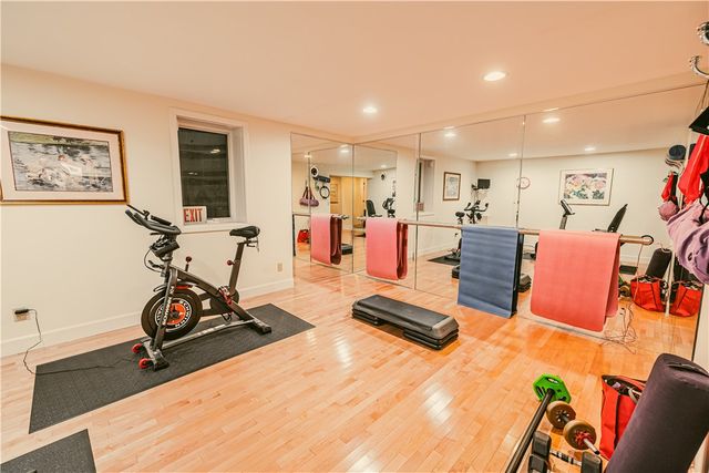 44 East Boulevard, Rochester, NY 14610