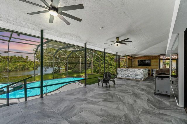 7205 Elyse Circle, Port St Lucie, FL 34952