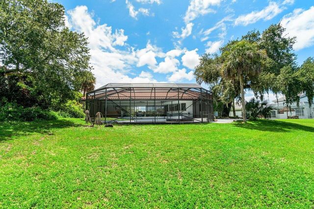 7205 Elyse Circle, Port St Lucie, FL 34952