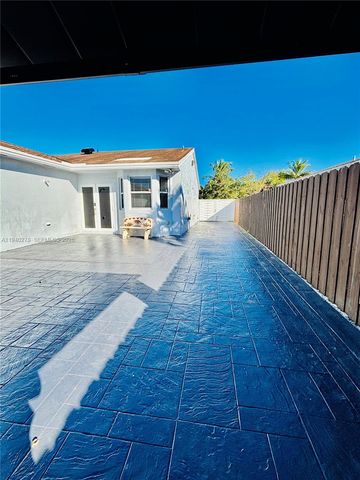 26728 SW 128th Ct, Homestead, FL 33032