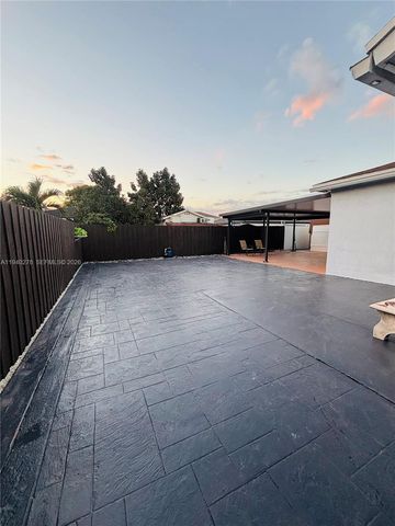 26728 SW 128th Ct, Homestead, FL 33032