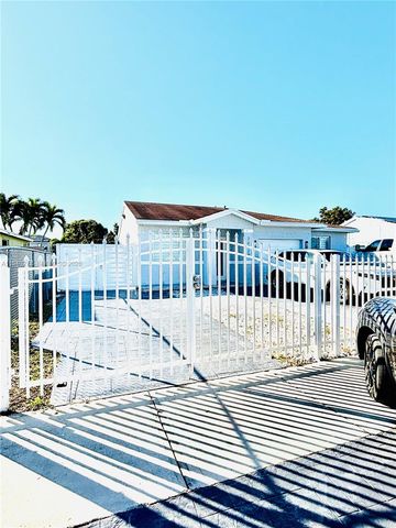 26728 SW 128th Ct, Homestead, FL 33032