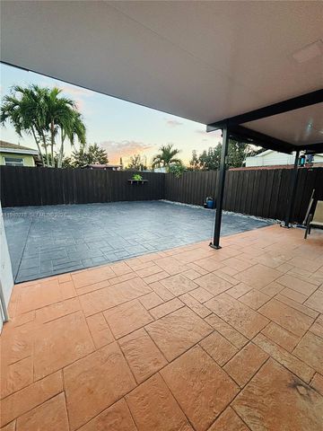 26728 SW 128th Ct, Homestead, FL 33032