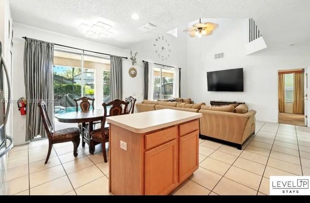 8520 Sunrise Key Drive, Kissimmee, FL 34747