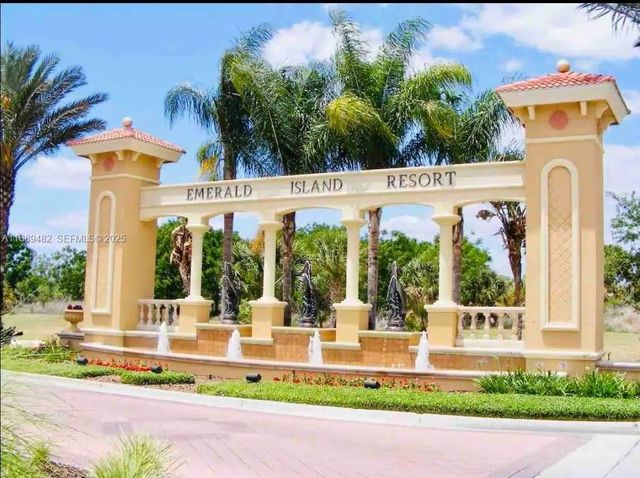 8520 Sunrise Key Drive, Kissimmee, FL 34747