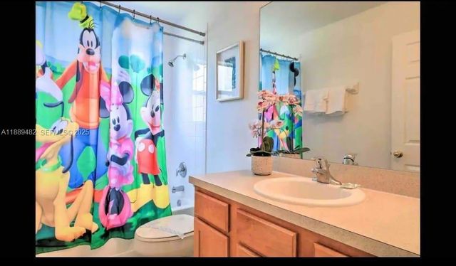 8520 Sunrise Key Drive, Kissimmee, FL 34747